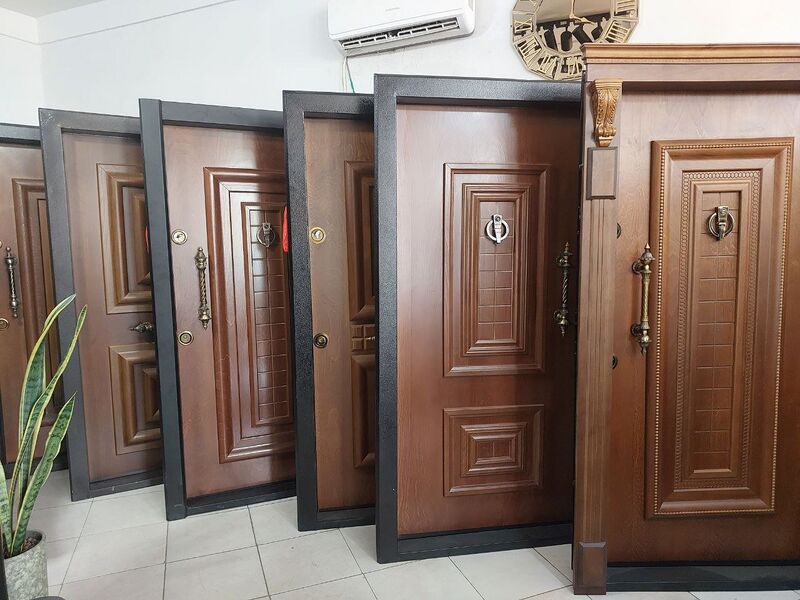 پرونده:درب.jpg